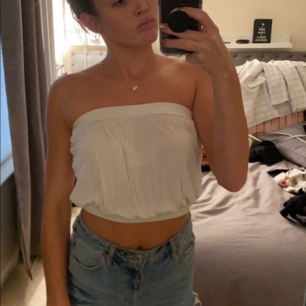 White crop top